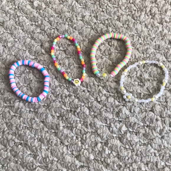 Hand made summer bracelets - Picture 1 of 1